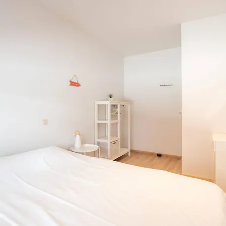 아파트 Beautiful 2br With Wonderful Garden *