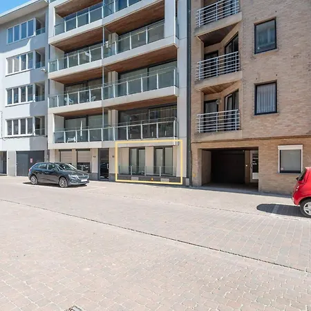 Beautiful 2br With Wonderful Garden Apartment