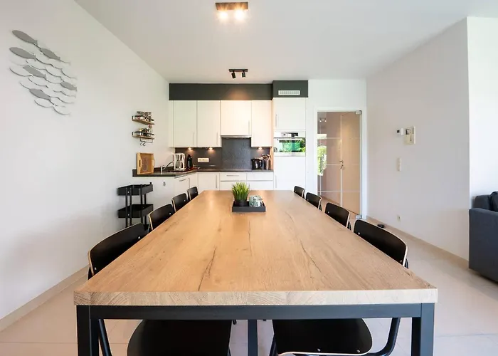 Beautiful 2br With Wonderful Garden *