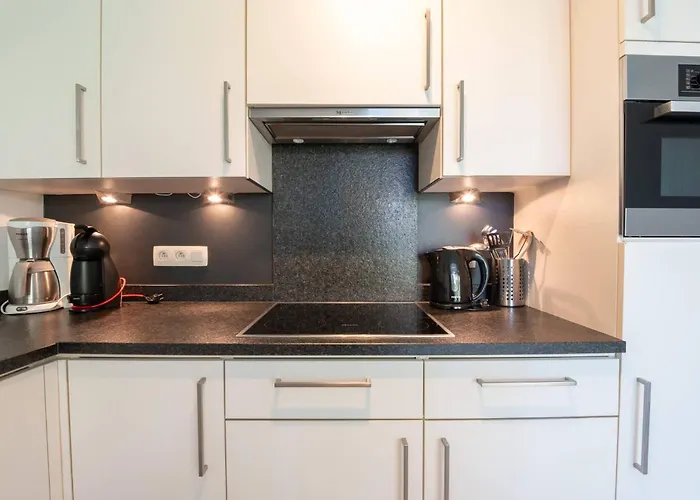 Beautiful 2br With Wonderful Garden Lägenhet *