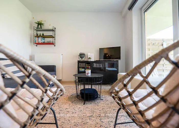 Lägenhet Beautiful 2br With Wonderful Garden